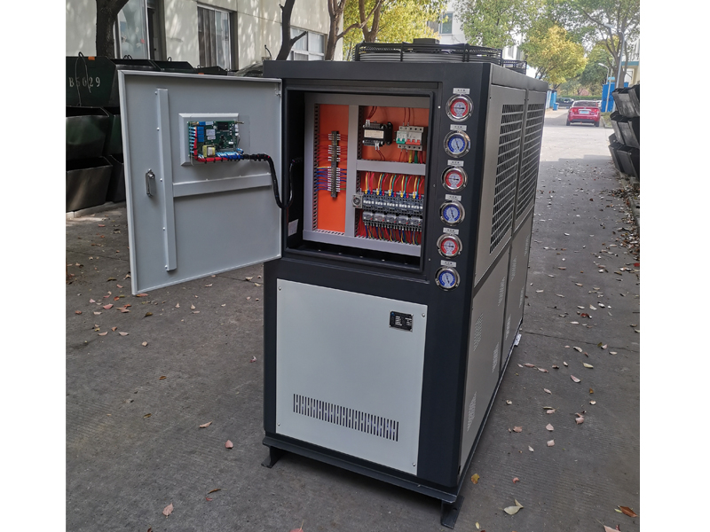 华人策略研究论坛网站